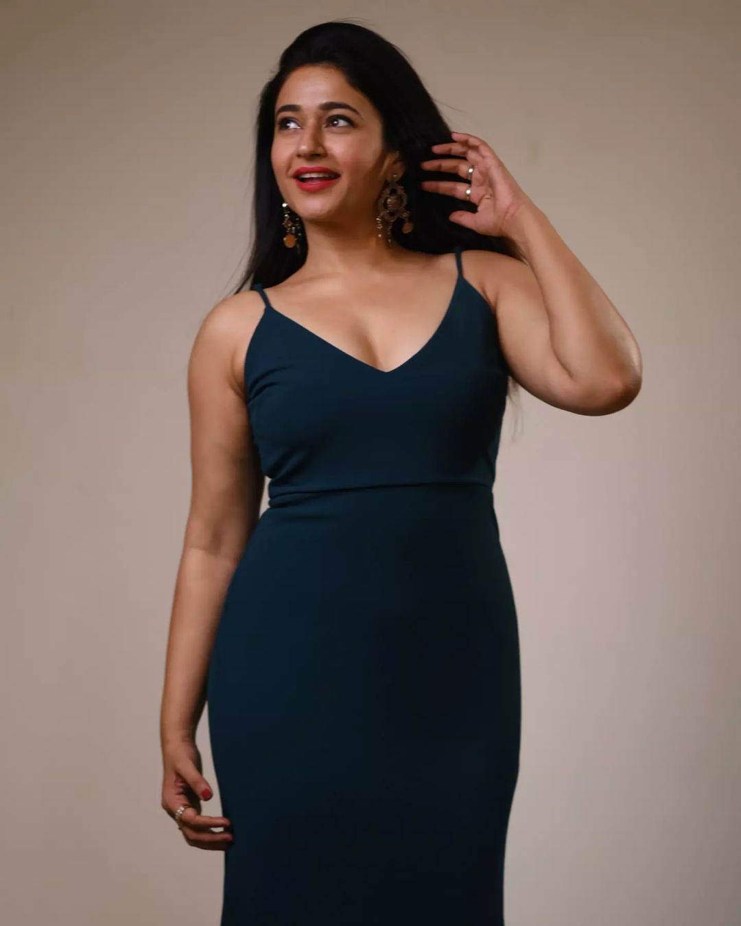 Poonam Bajwa (3)