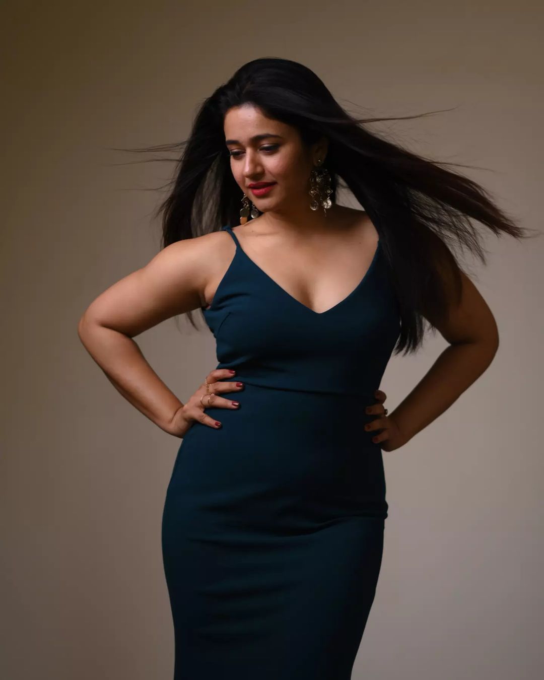 Poonam Bajwa (5)