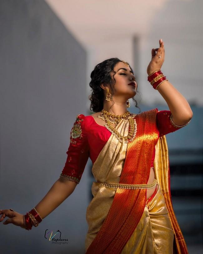 Poorna 10