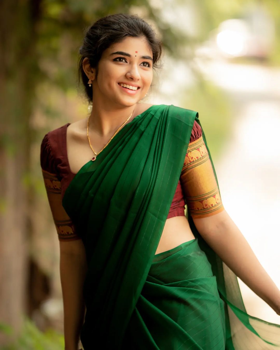 Pragya Nagra (3)