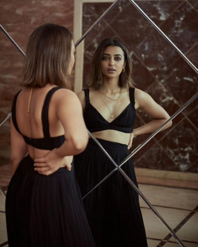 Radhika Apte 3