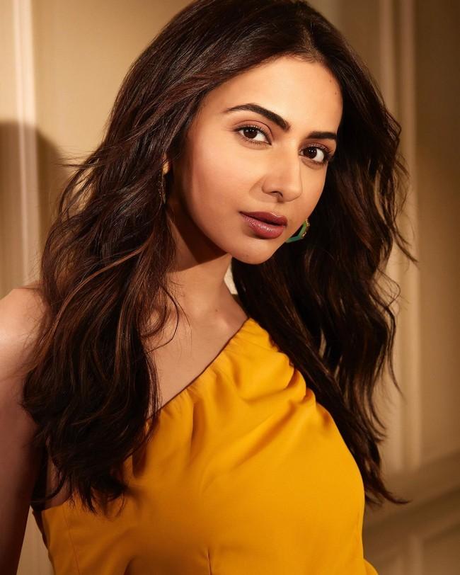 Rakul Singh 4