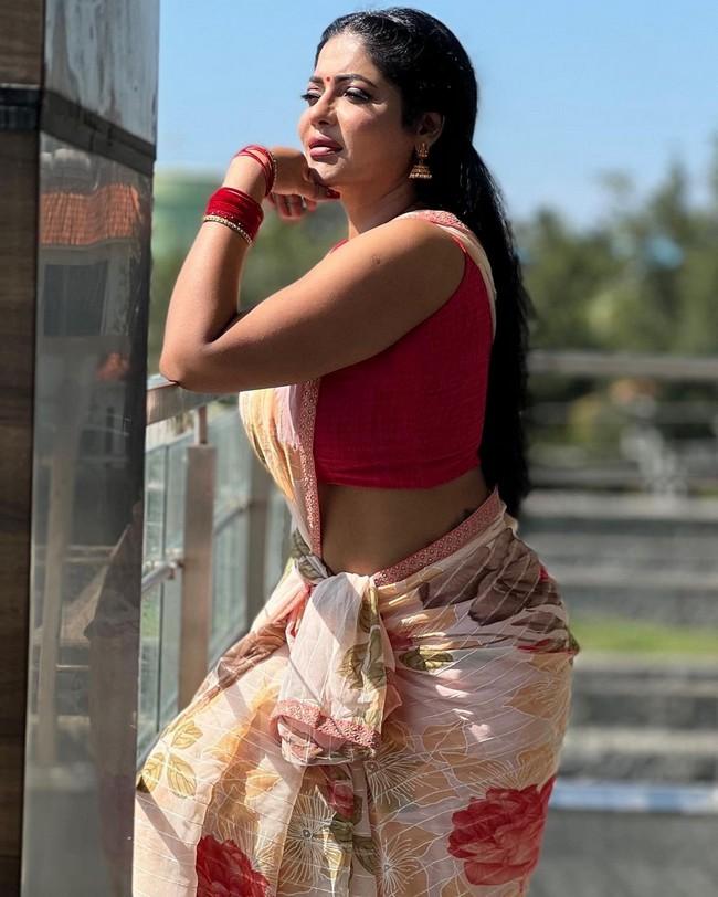 Reshma Pasupuleti 3