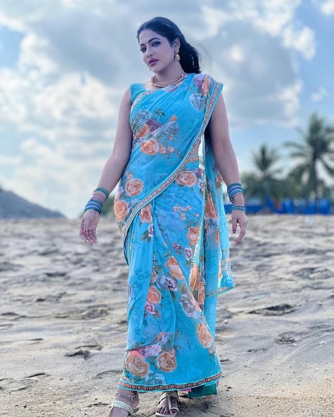 Reshma Pasupuleti 5