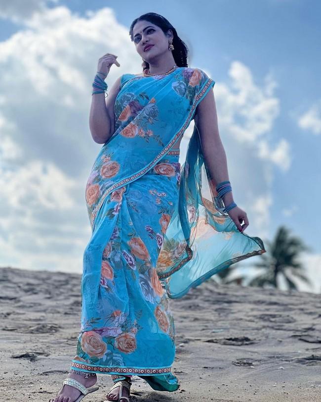 Reshma Pasupuleti 7