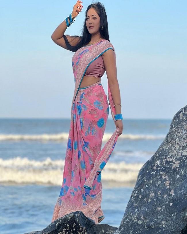 Reshma Pasupuleti 9