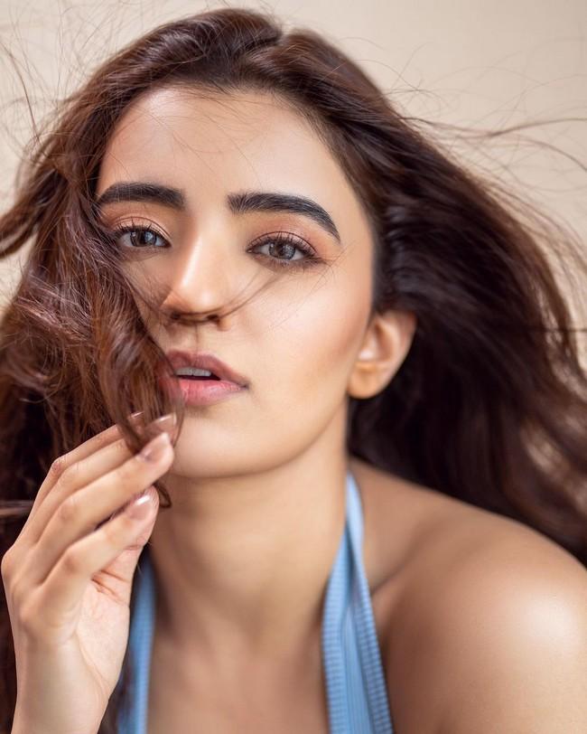 Rukshar Dhillon 9