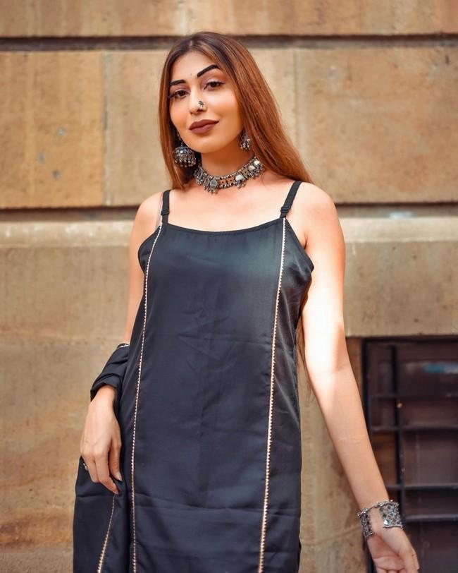 Ruma Sharma 13