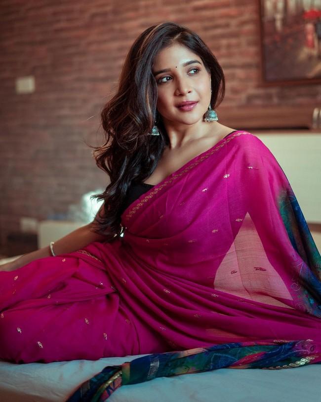 Sakshi Agarwal 10