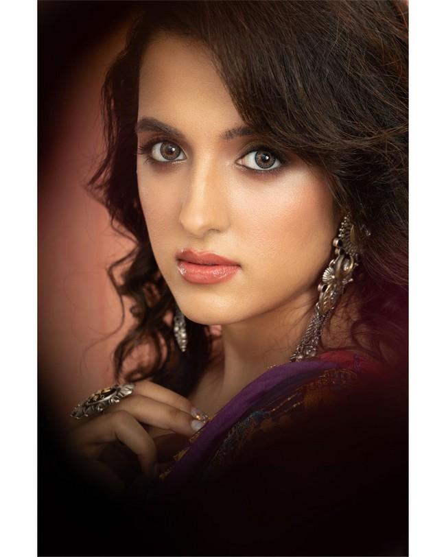 Shirley Setia 4