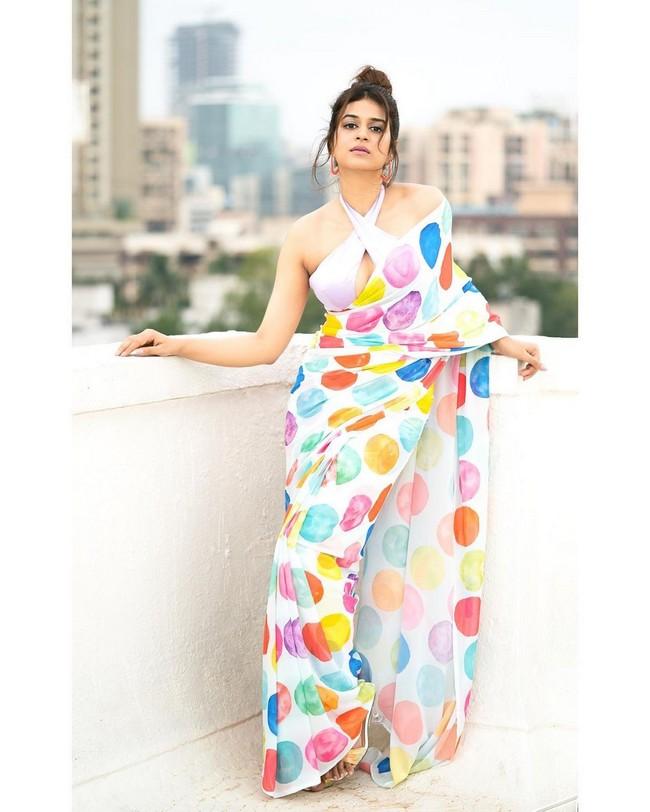 Shraddha Das 10