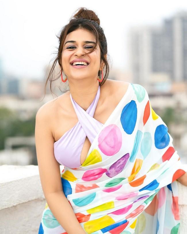 Shraddha Das 11