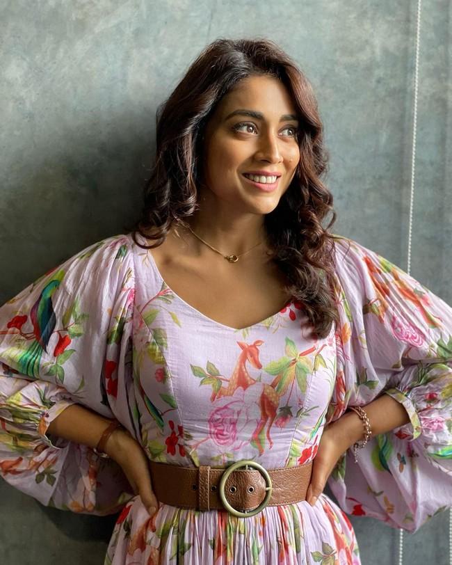 Shriya Saran 7