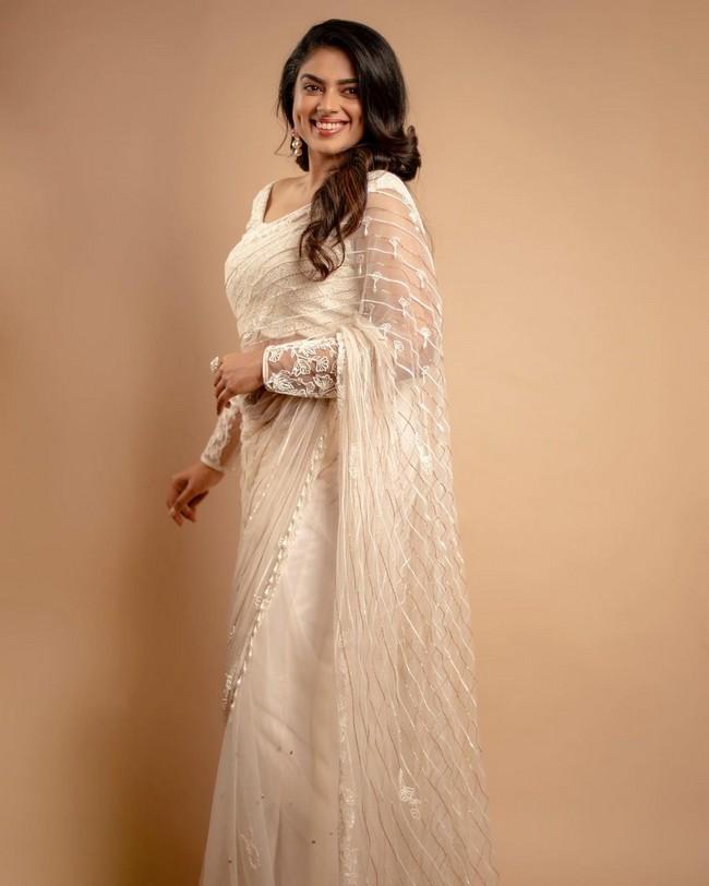 Siddhi Idnani 5