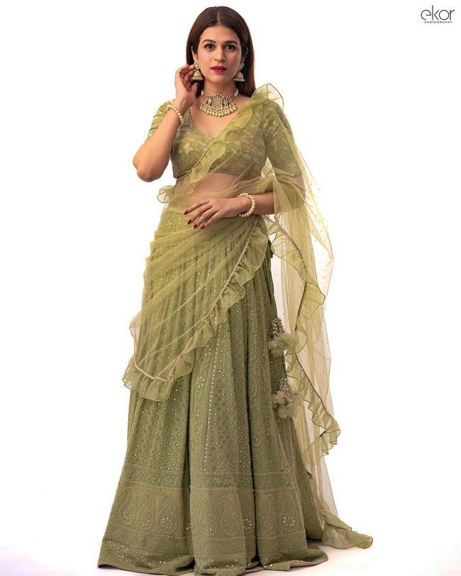 Sraddha Das 4