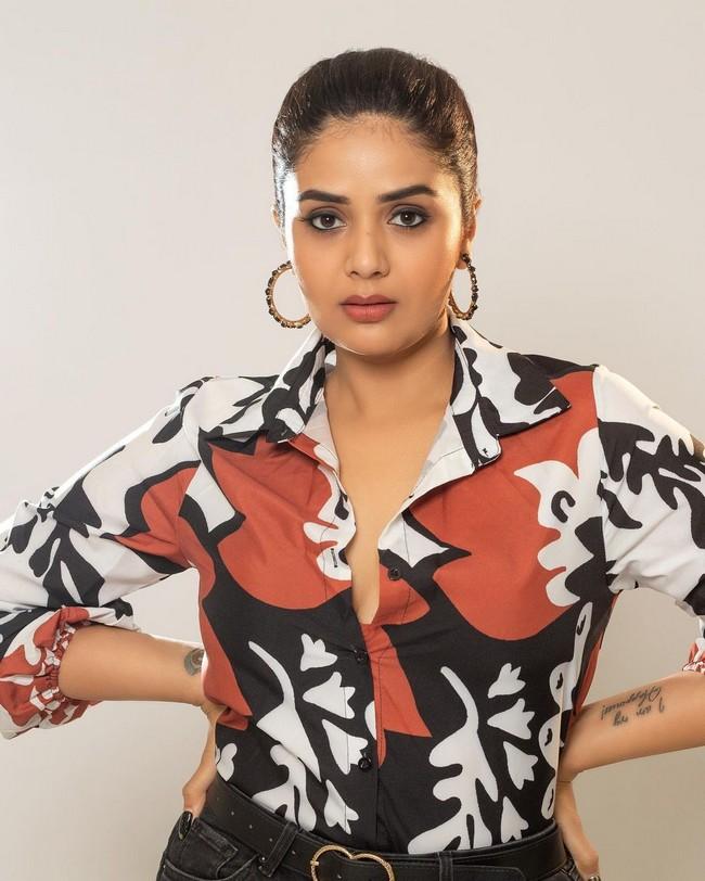Sreemukhi