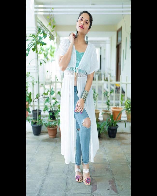 Anasuya Bharadwaj 4