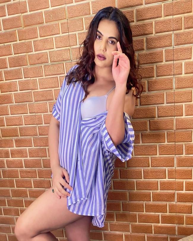 Anupma Agnihotri 17