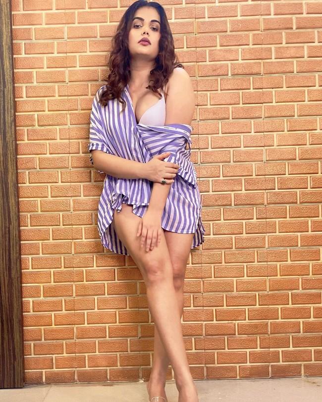 Anupma Agnihotri 7