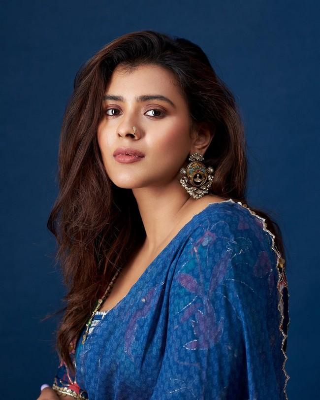 Hebah Patel 2