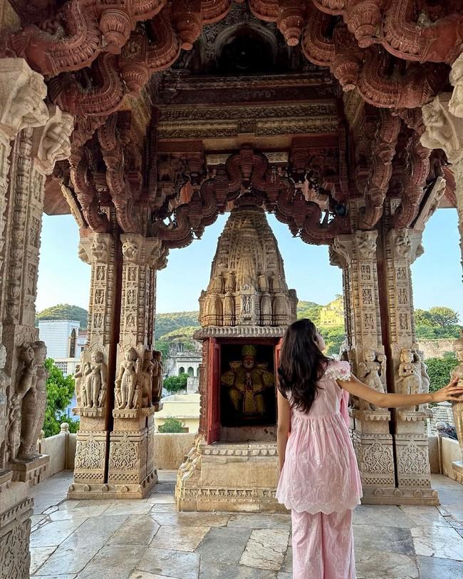 Janhvi Kapoor 5