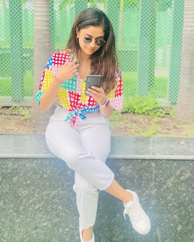 Keerthy Suresh 13
