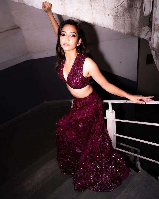 Kriti Kharbanda 2