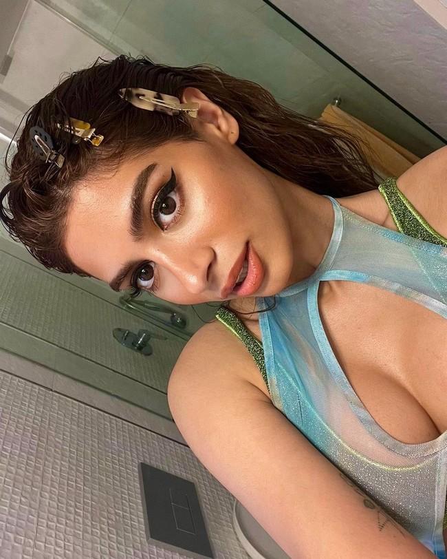 Kushi Kapoor 6