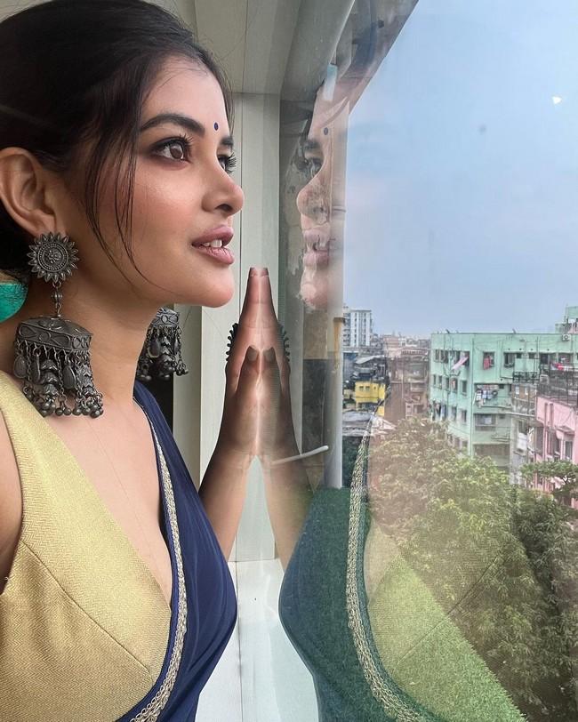 Madhumita Sarcar 13