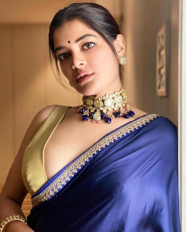 Madhumita Sarcar 16
