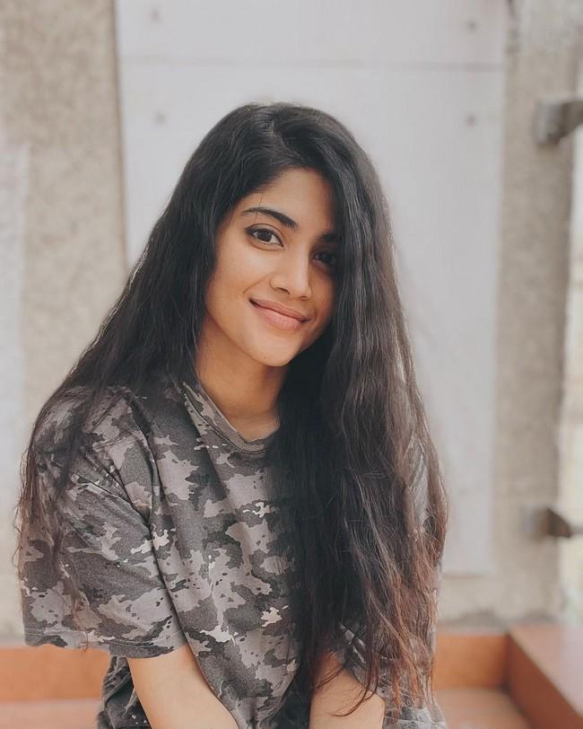 Megha Akash 10
