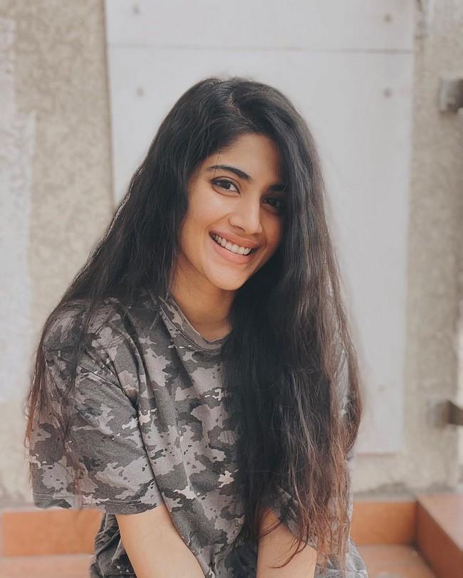 Megha Akash 9