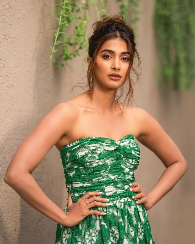 Pooja Hegde 2