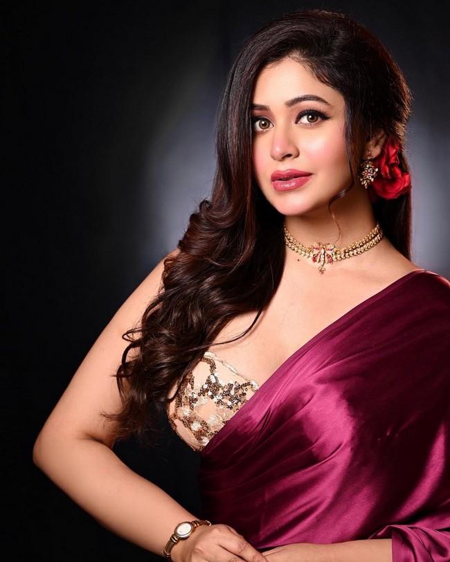Ritabhari Chakraborty 4