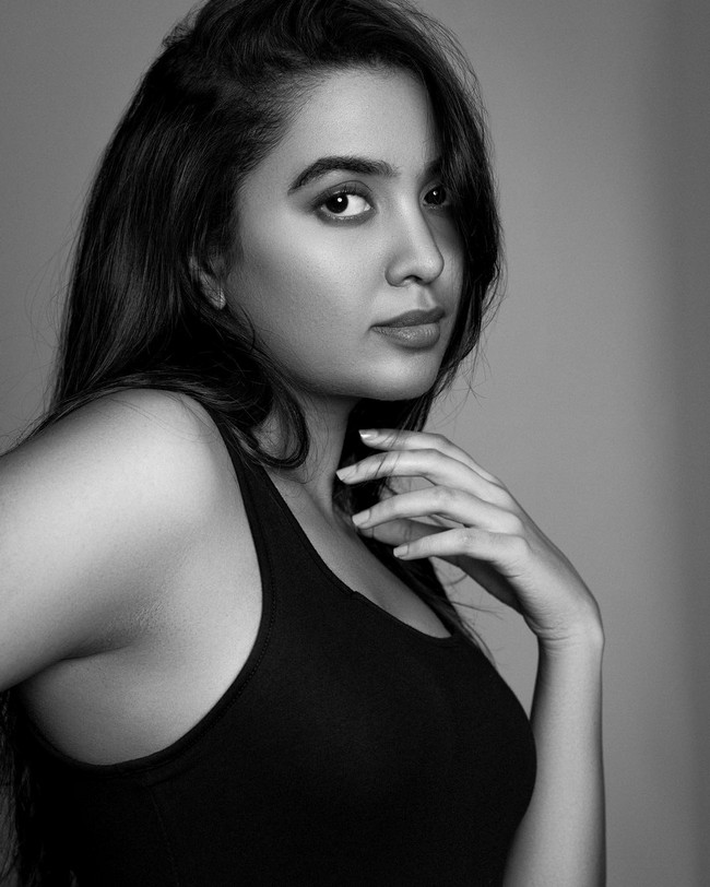 Shivathmika Rajashekar 8