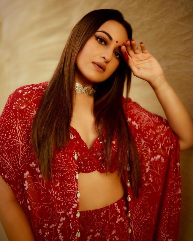 Sonakshi Sinha 8