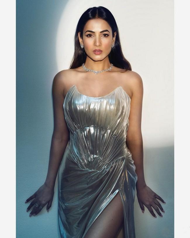 Sonal Chauhan 8