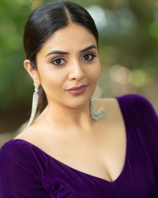 Sreemukhi