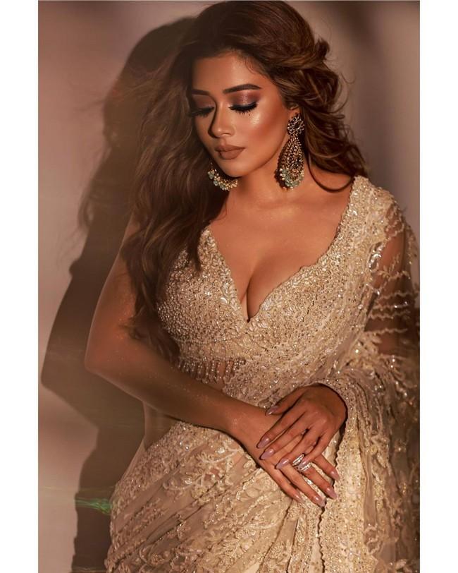 Tina Datta 5