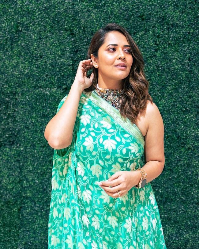 Anasuya Bharadwaj 5