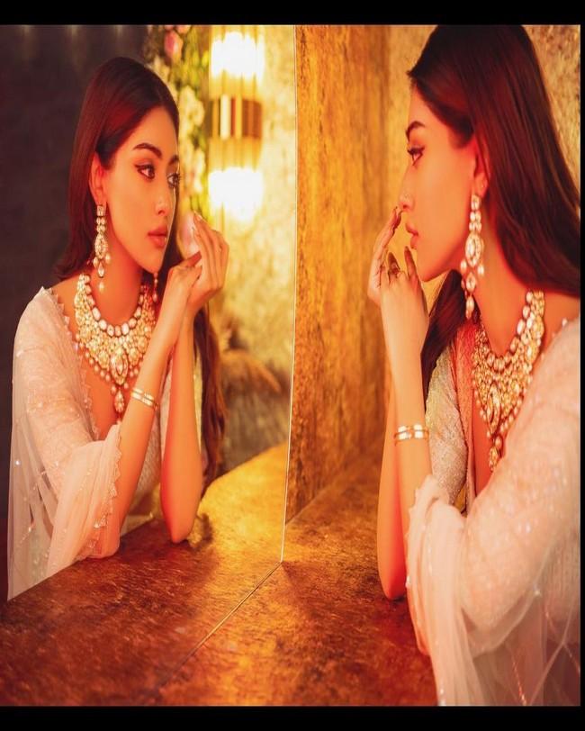 Anu Emmanuel 8