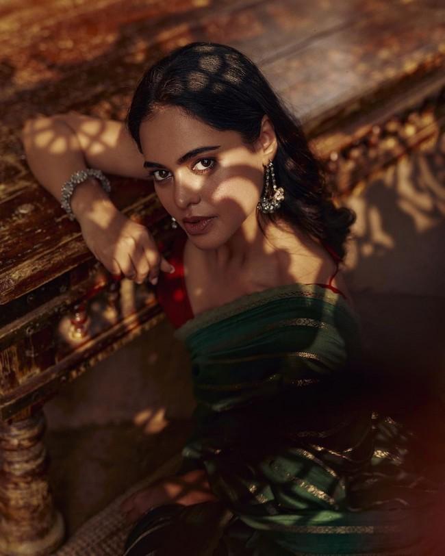 Bindu Madhavi 3