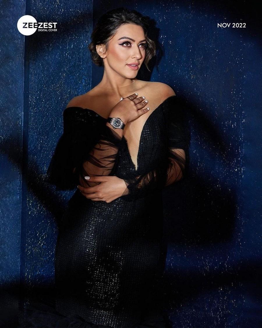 Hansika Motwani 11