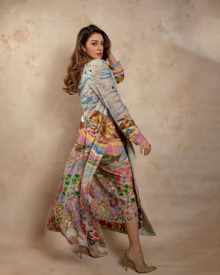 Hansika Motwani 5