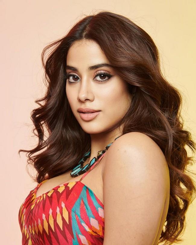 Janhvi Kapoor 9