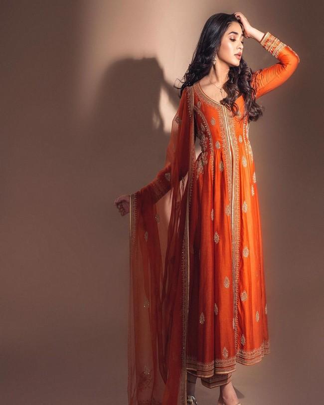 Krithi Shetty 13