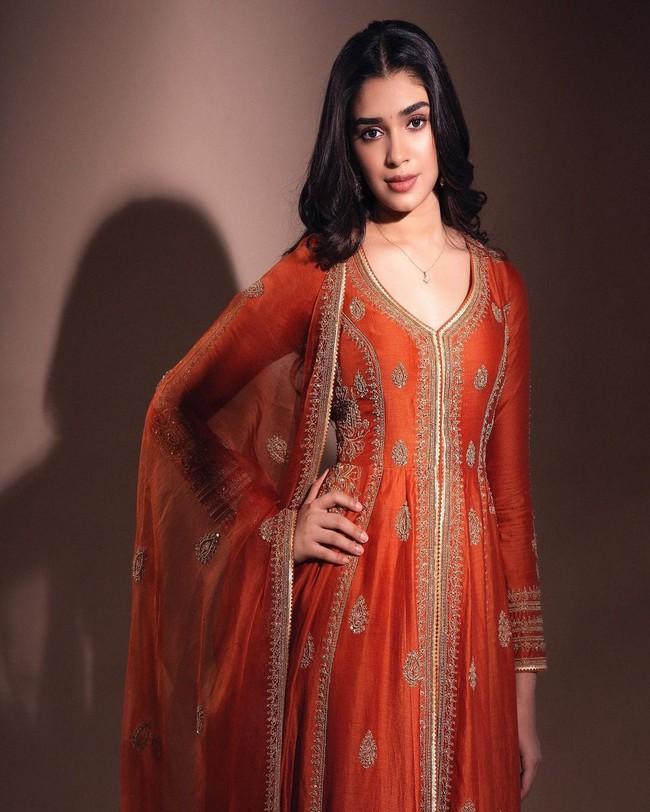 Krithi Shetty 15