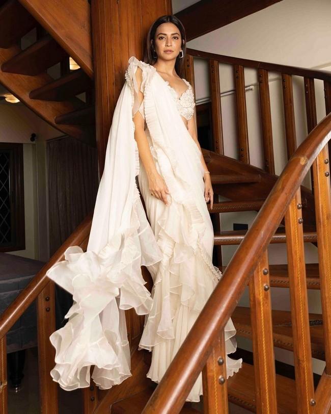 Kriti Kharbanda 8