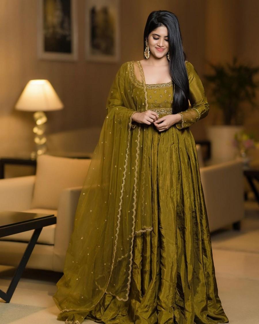 Megha Akash 8