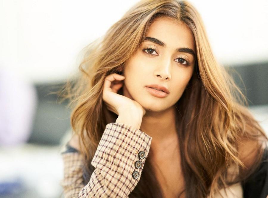 Pooja Hegde 11